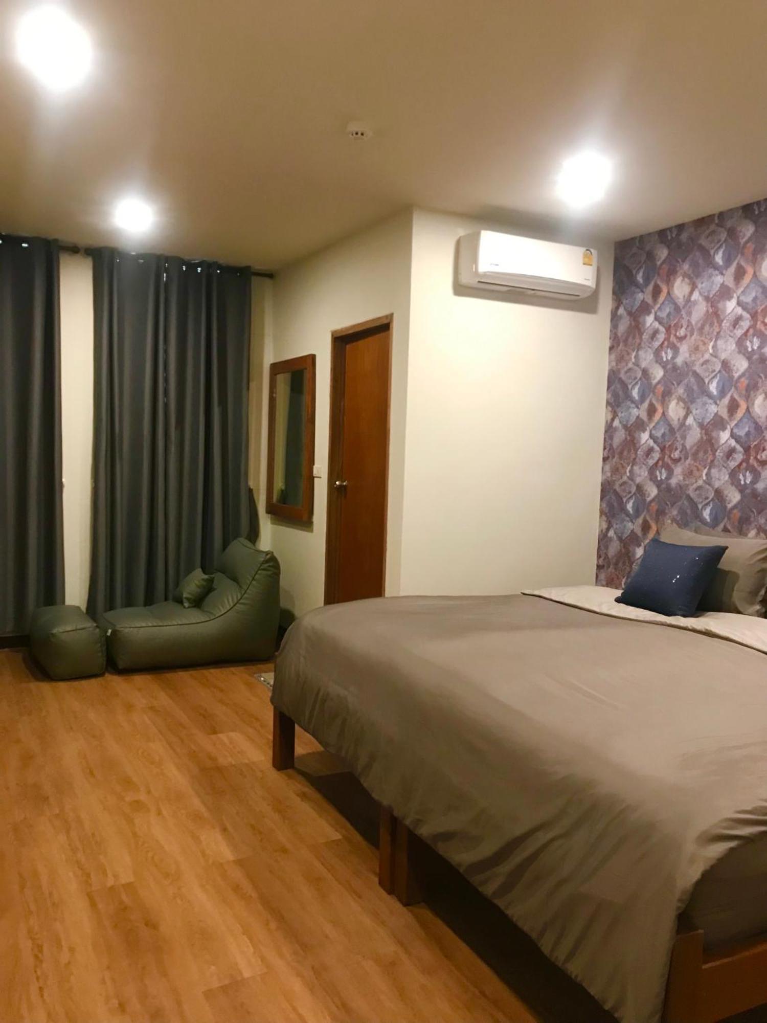 Chern Chiangmai Boutique Hotel Chiang Mai Exterior photo